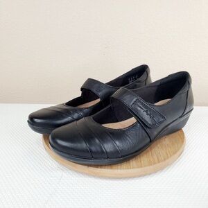 Clarks Black Mary Jane Women's Shoes